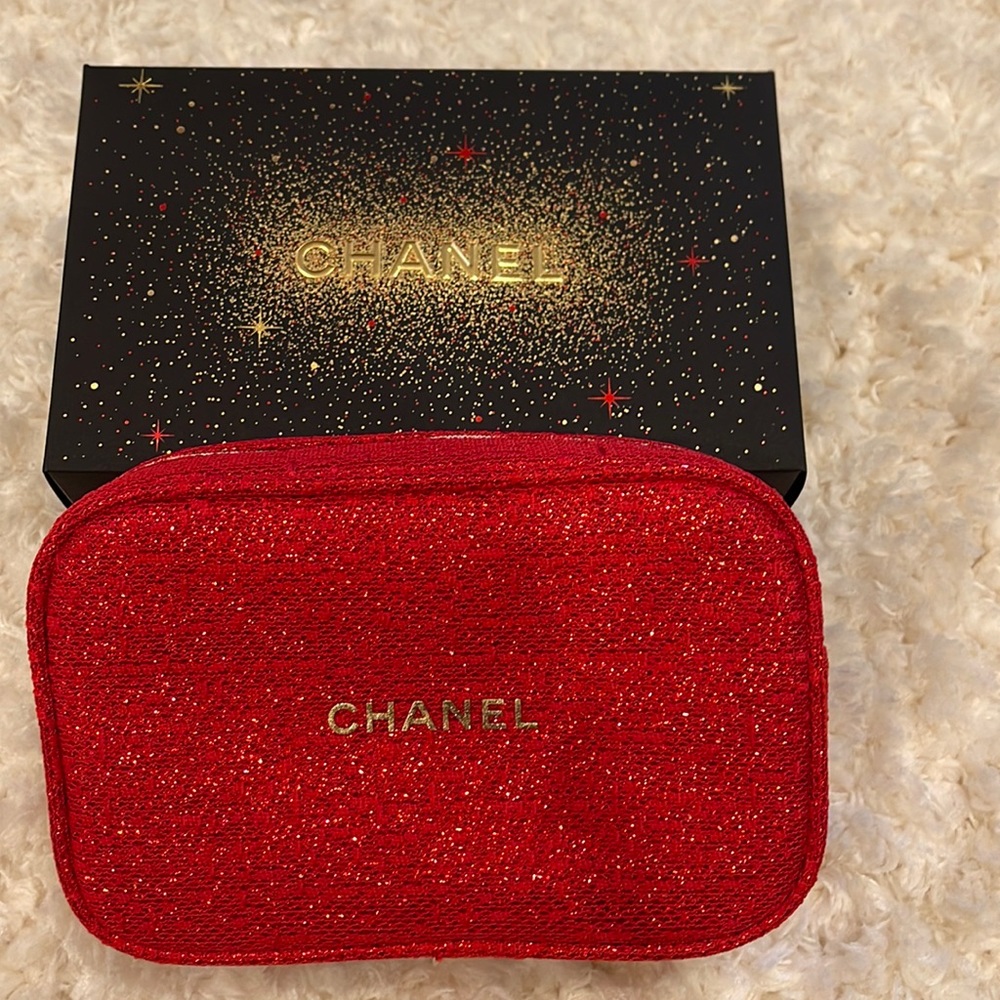 Chanel 2021 Holiday Must Haves *BAG ONLY*